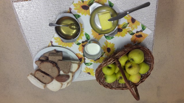 Tradicionalni slovenski zajtrk na OŠ Sveti Jurij